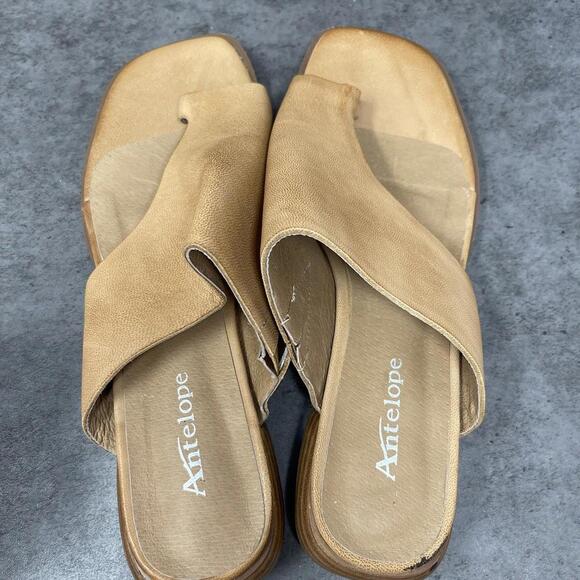 Antelope Sandals Womens Size 9 (40) Brown Tan Leather Toe Ring Wedge Slip On - Picture 9 of 10